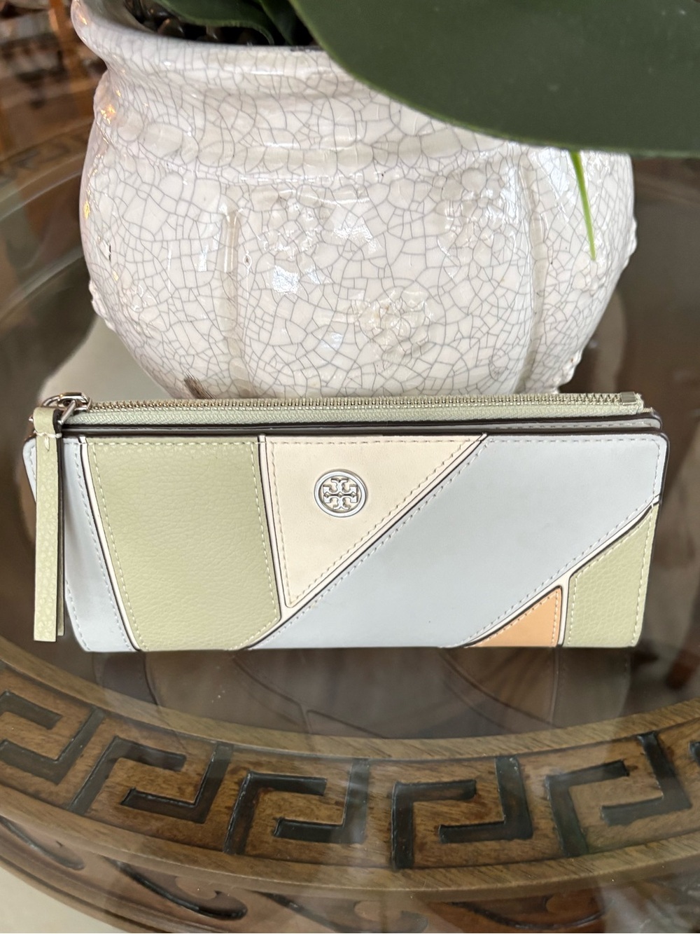 🤍🤍TORY BURCH LEATHER ROBINSON COLORBLOCK PATCHWORK ZIP SLIM WALLET!🤍🤍
